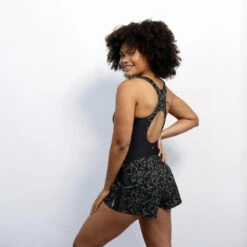 Badpak Met Losse Short Voor Aquafitness Sofi -Badpak Verkoop Winkel badpak met ruimvallende short voor aquafitness sofi lica zwartkaki 2